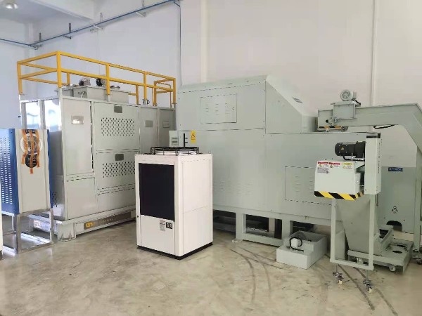 南通某汽車零部件公司定制鋁屑壓餅機(jī)案例