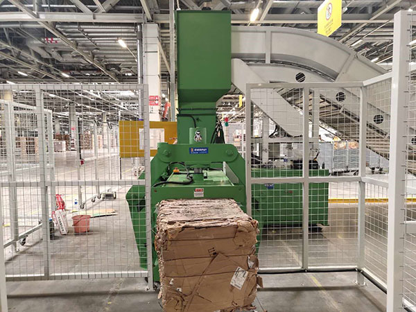 華晨寶馬全自動臥式廢紙盒打包線定制案例