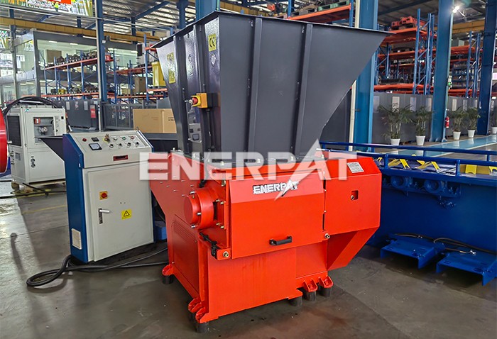 廢舊薄膜撕碎機(jī)