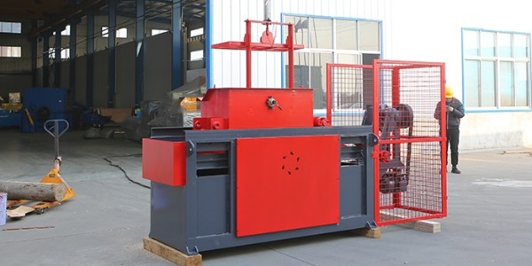 全自動木材刨花機(jī)多少錢？廠家哪個好？