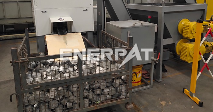 鐵屑壓塊機(jī)