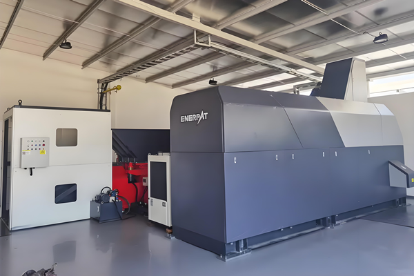 CF航空工業集團公司定制金屬屑壓餅機案例