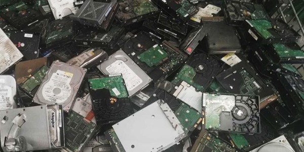 涉密電腦硬盤銷毀不徹底？還得電腦硬盤撕碎機來幫忙