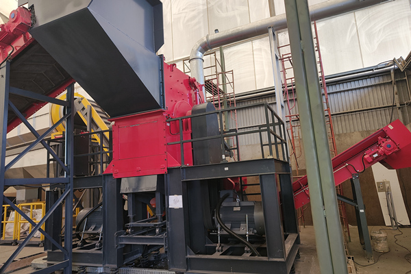 格林美定制汽車外殼破碎處置設備案例