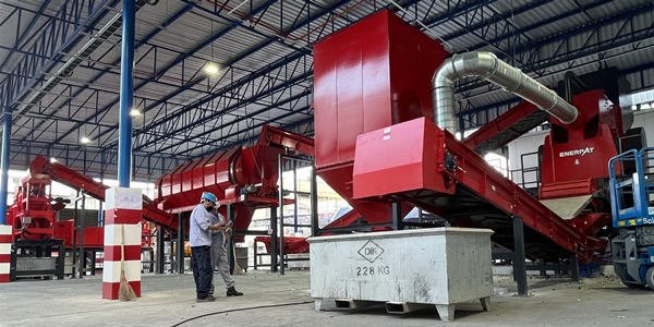 恩派特大型汽車殼破碎機：激活廢棄汽車殼回收價值的核心裝備