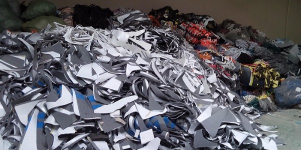 服裝廠邊角料有什么價值？服裝廠邊角料破碎生產線來告訴你